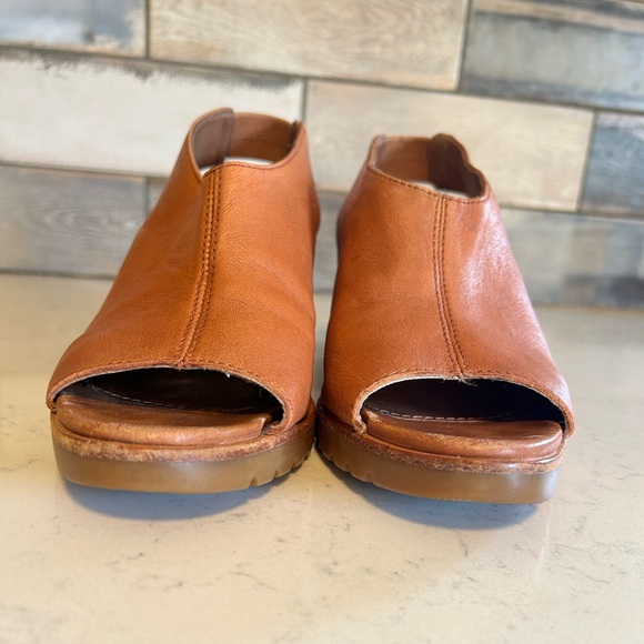 Sorel Nadia Camel Brown Leather Slingbacks Wedge Heeled Sandals - Picture 13 of 16